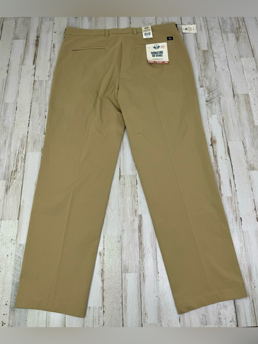 Dockers Signature Iron Free Khaki Mens 38x30 Pants Beige Stretch Straight NWT